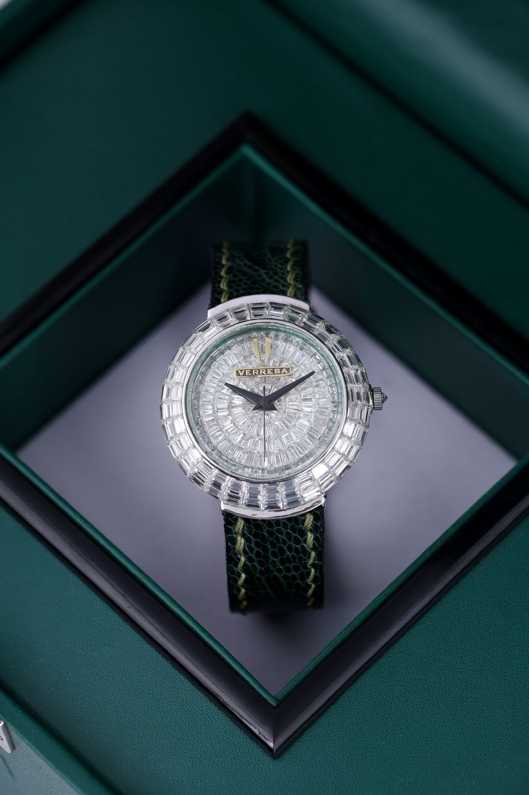 Luxury watch 